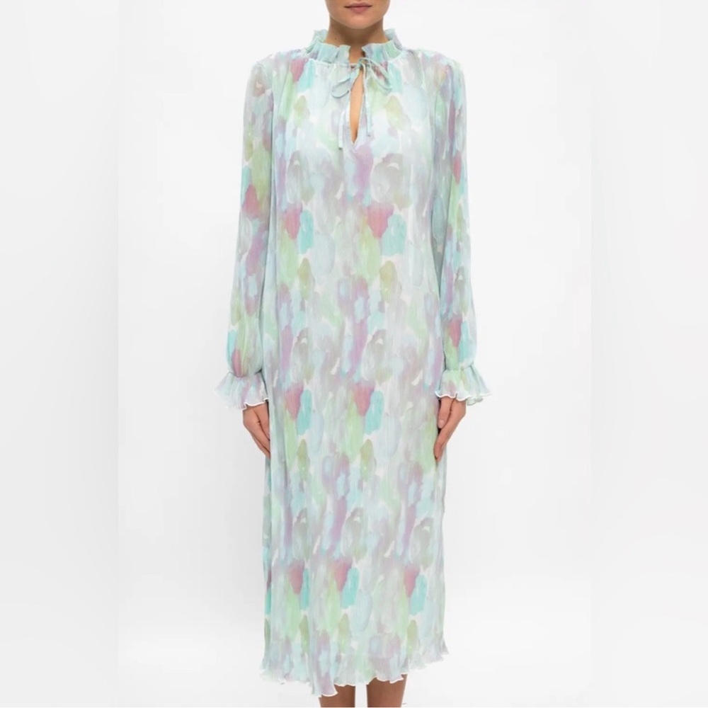 Gianni
Gianni Watercolor Dress, NWT
$222 $400